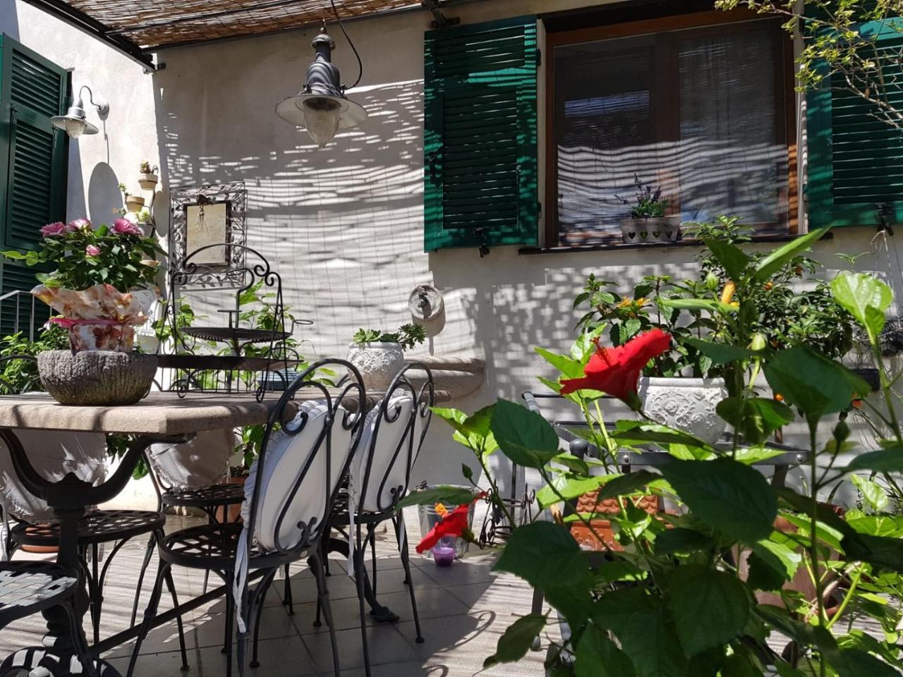 Bellissima Camera Carolina23 Bed & Breakfast Levanto Bagian luar foto